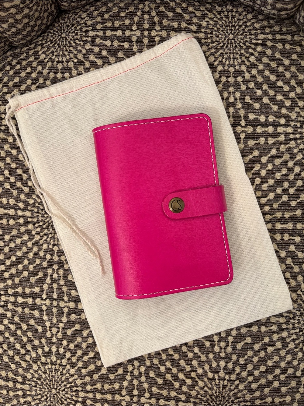 Chic Sparrow Leather Folio Planner Cover with  Leuchtturm A6 Travelers Notebook